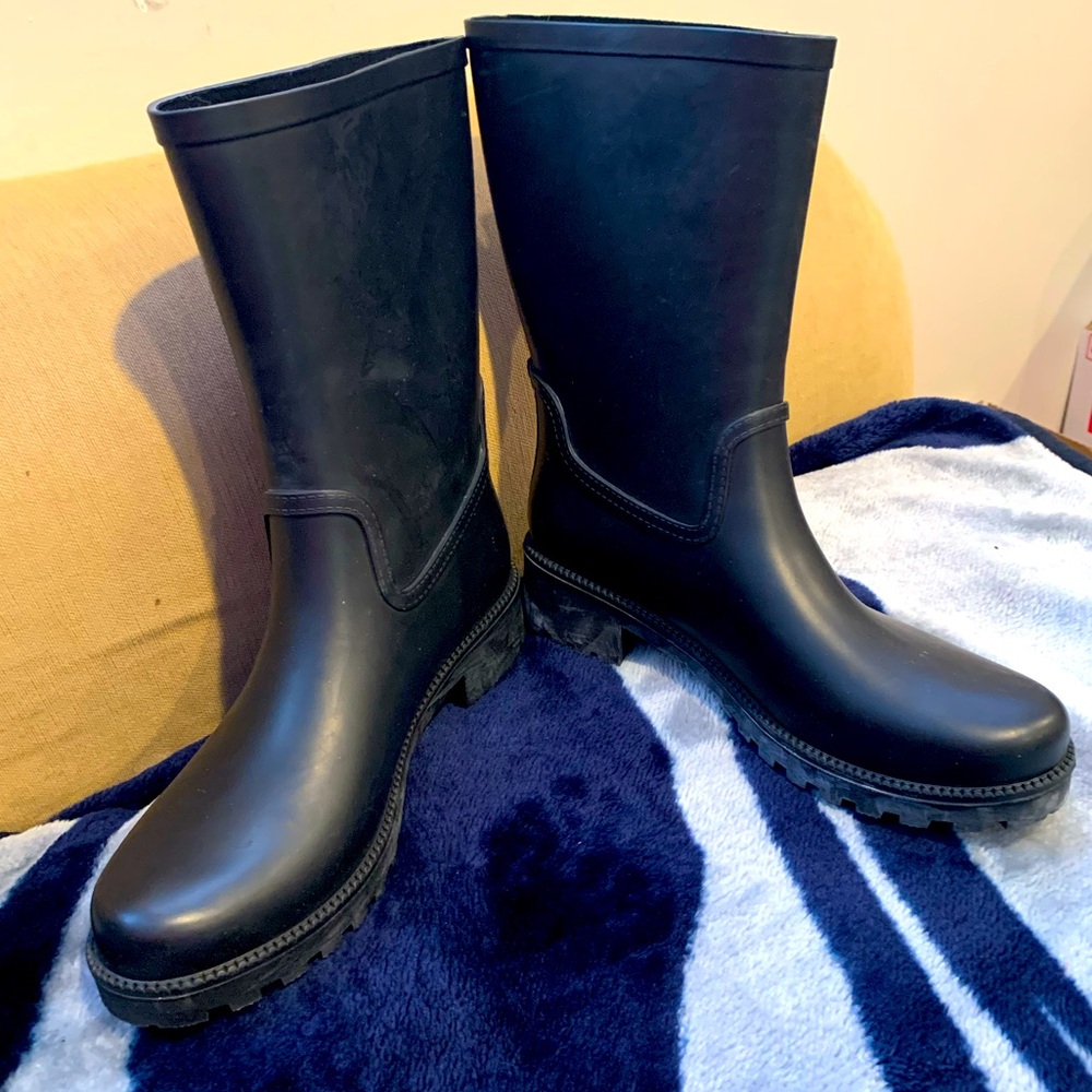 New Time And Tru Women's Black Buckle Rain Boots Size -  7.